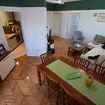 Clementa Apartment